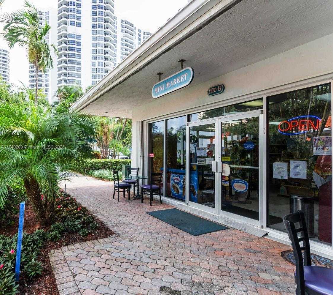 Small Image of 3500 MYSTIC POINTE DR #1905, Aventura Number 53