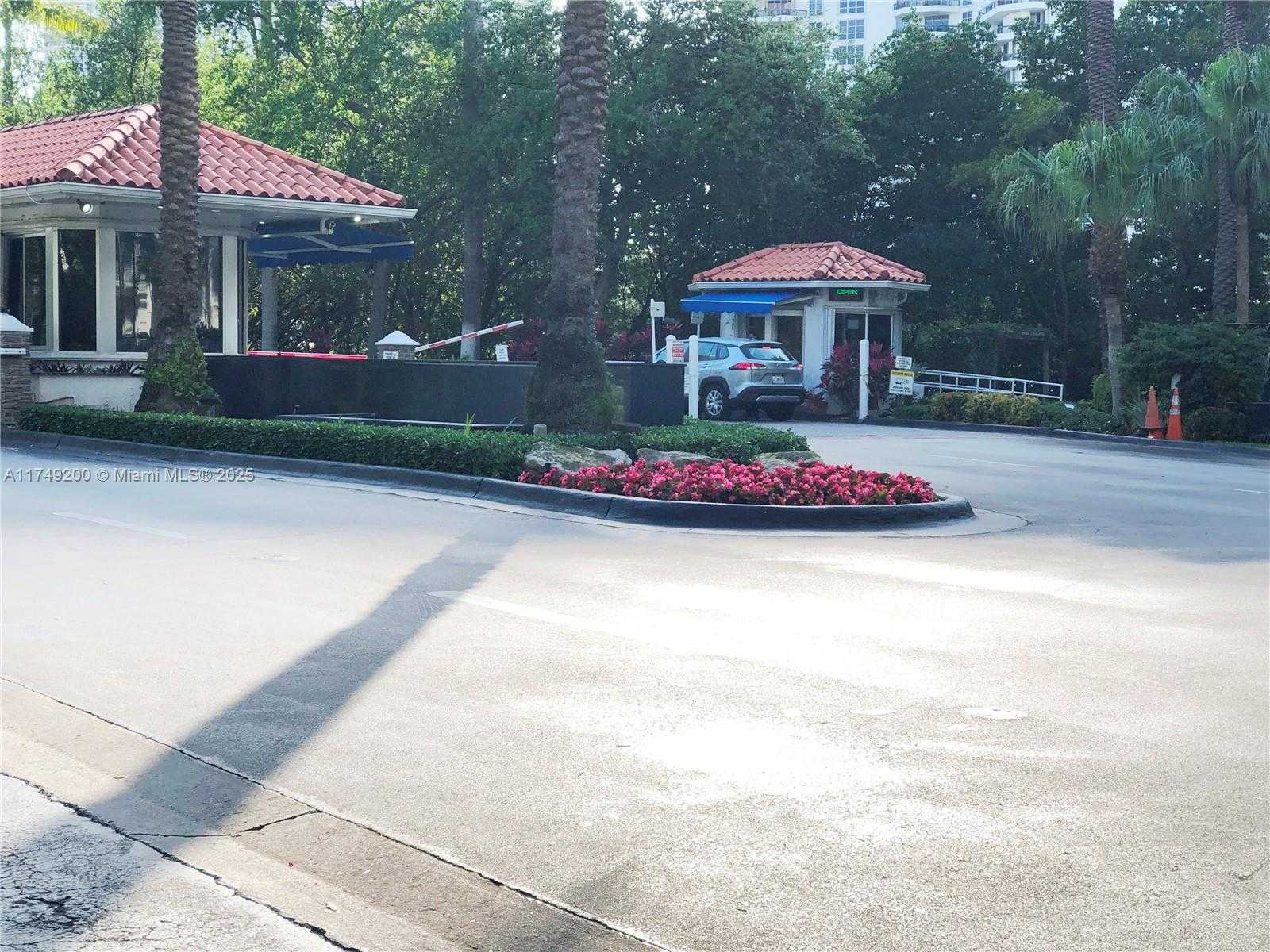Small Image of 3500 MYSTIC POINTE DR #1905, Aventura Number 76