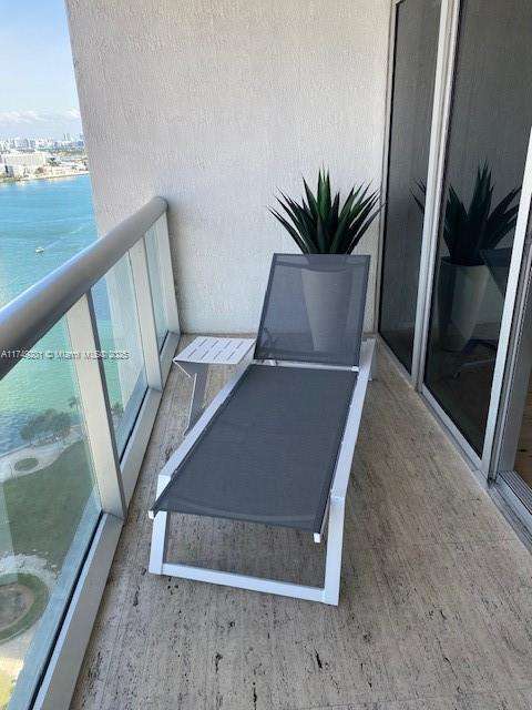 Small Image of 485 BRICKELL AVE #2603, Miami Number 13