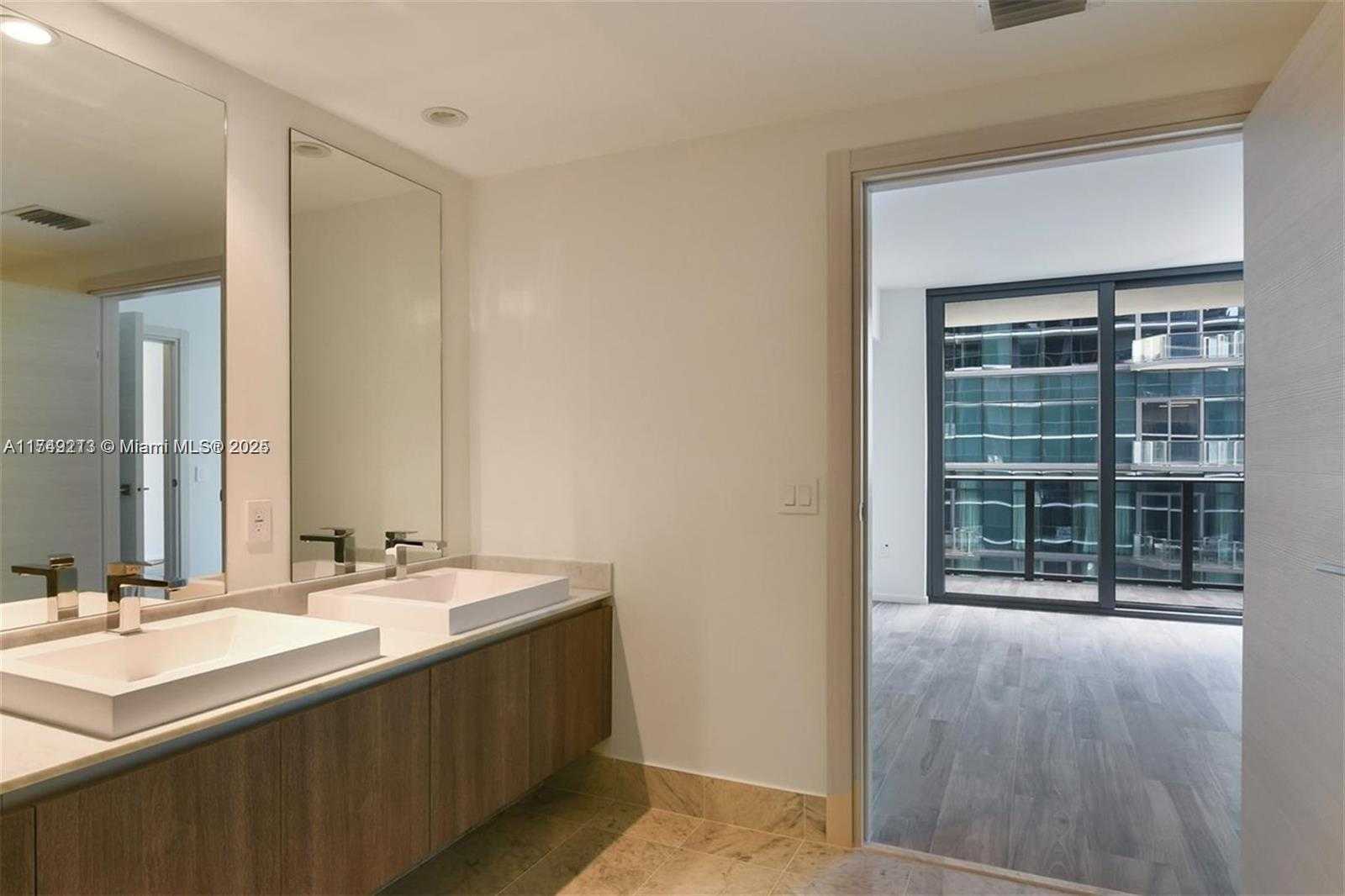 Small Image of 801 SOUTH MIAMI AVE #1808, Miami Number 23