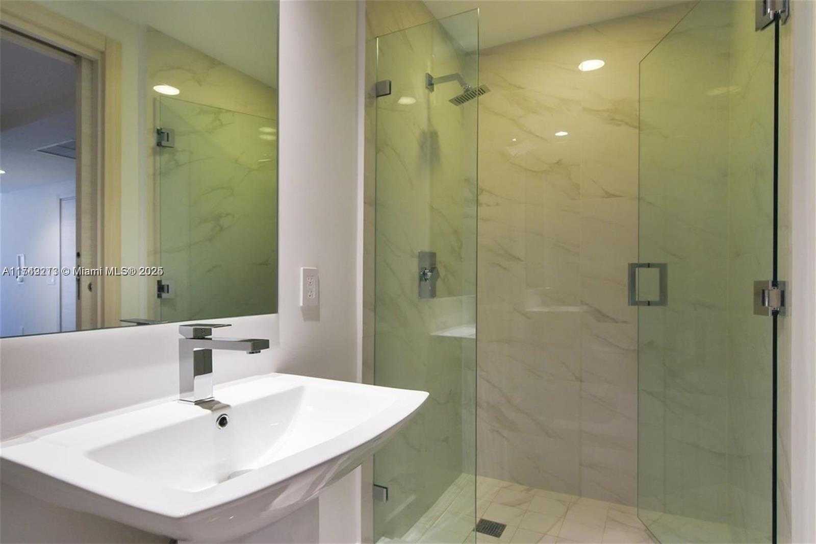 Small Image of 801 SOUTH MIAMI AVE #1808, Miami Number 26
