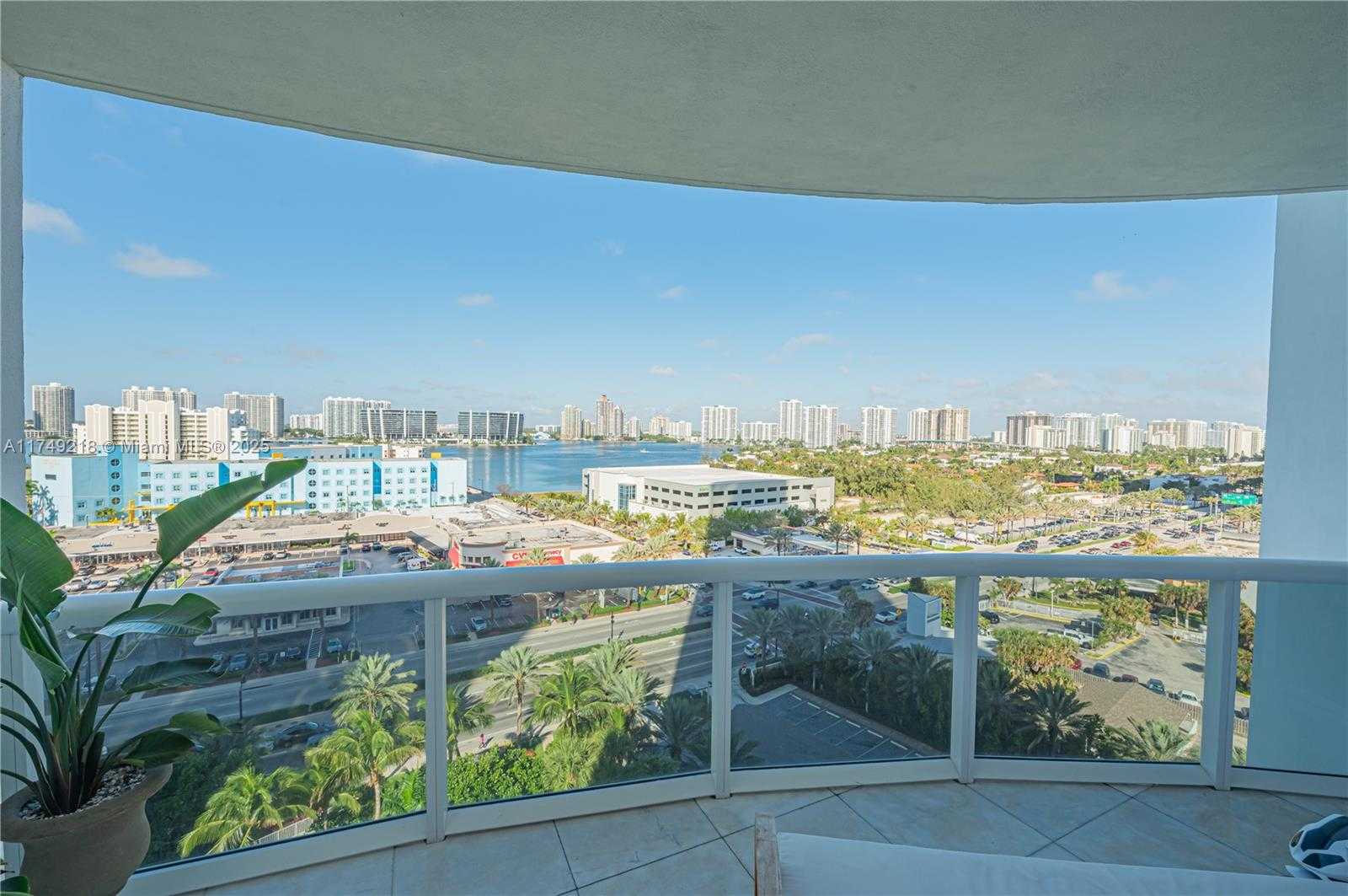 Small Image of 18201 COLLINS AVE #1201, Sunny Isles Beach Number 10