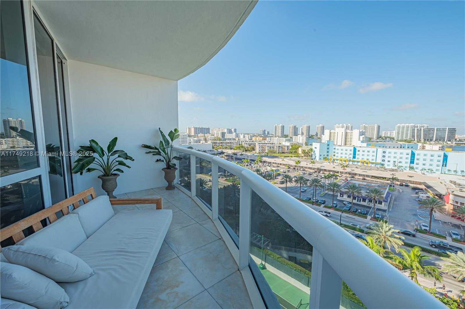 Small Image of 18201 COLLINS AVE #1201, Sunny Isles Beach Number 12