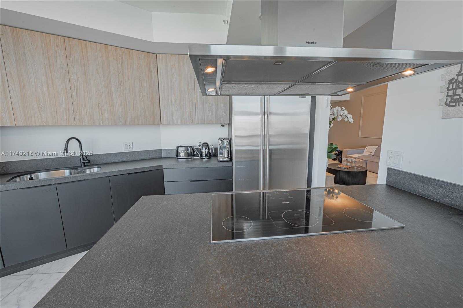 Small Image of 18201 COLLINS AVE #1201, Sunny Isles Beach Number 20