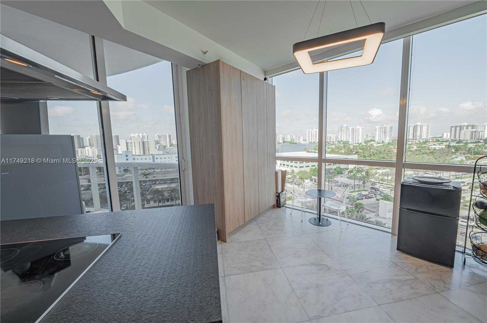 Small Image of 18201 COLLINS AVE #1201, Sunny Isles Beach Number 23