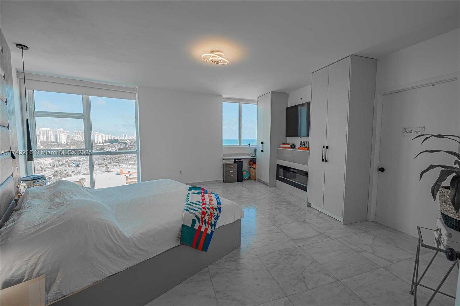 Small Image of 18201 COLLINS AVE #1201, Sunny Isles Beach Number 29