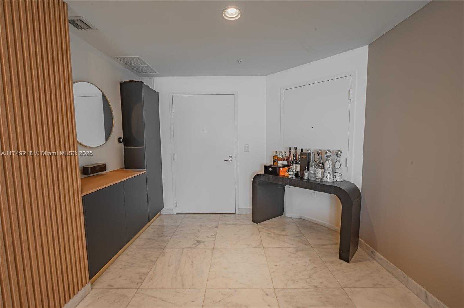 Small Image of 18201 COLLINS AVE #1201, Sunny Isles Beach Number 3