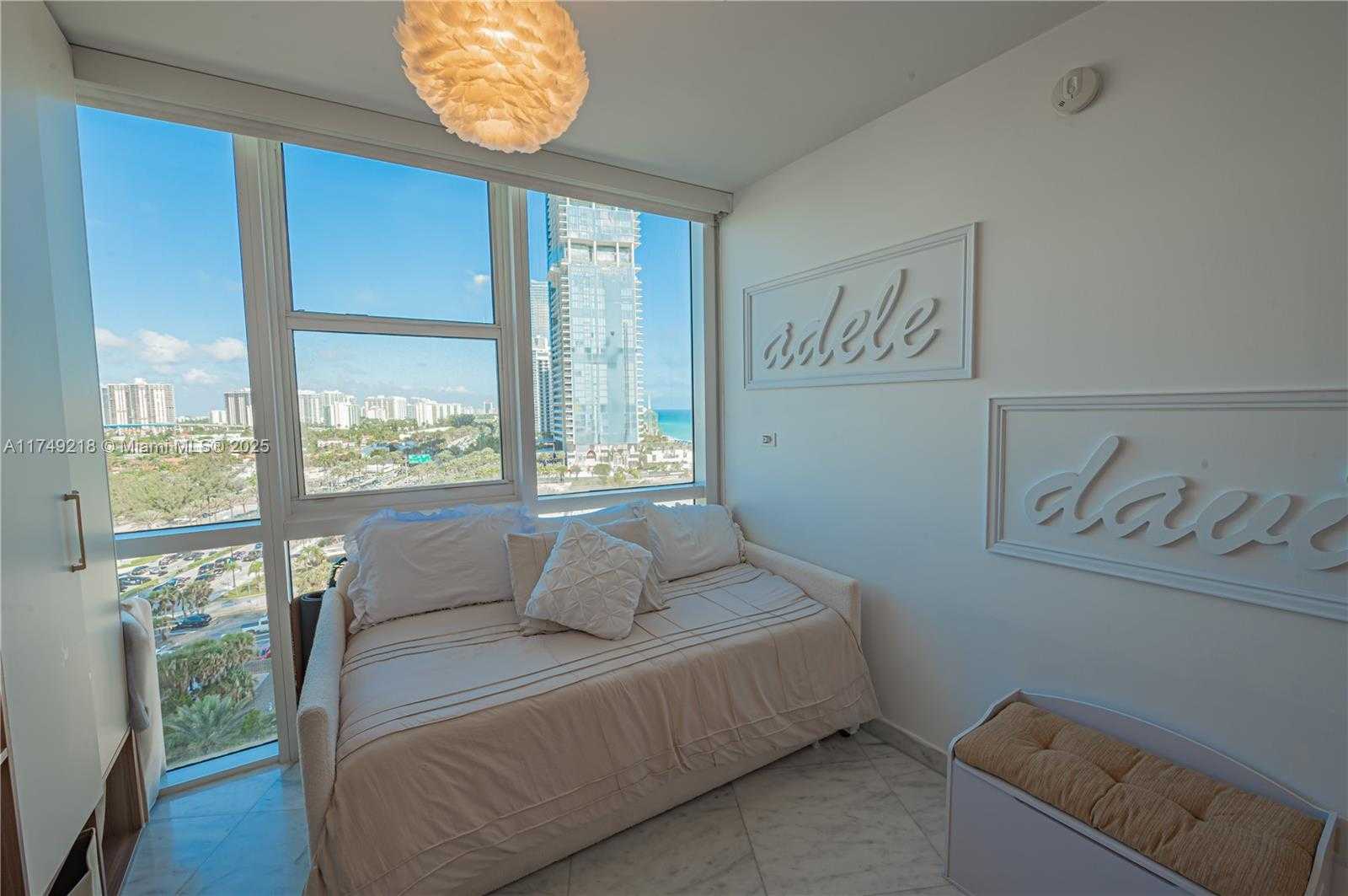 Small Image of 18201 COLLINS AVE #1201, Sunny Isles Beach Number 45