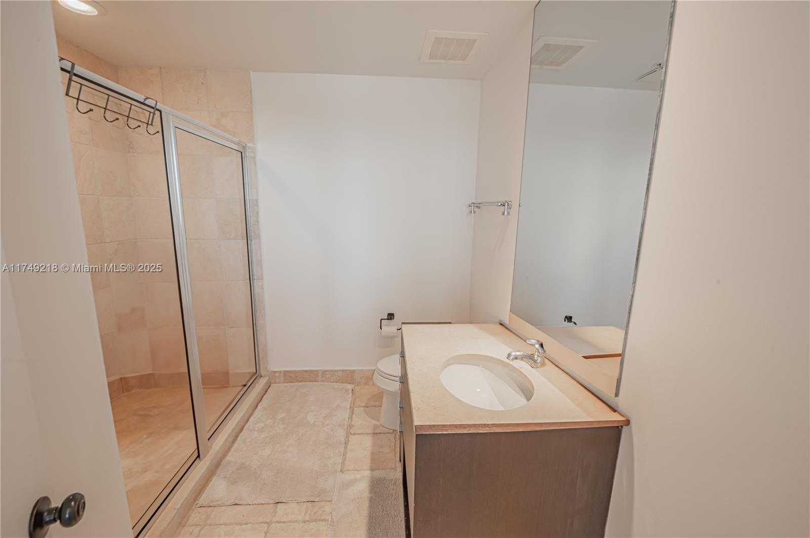 Small Image of 18201 COLLINS AVE #1201, Sunny Isles Beach Number 47