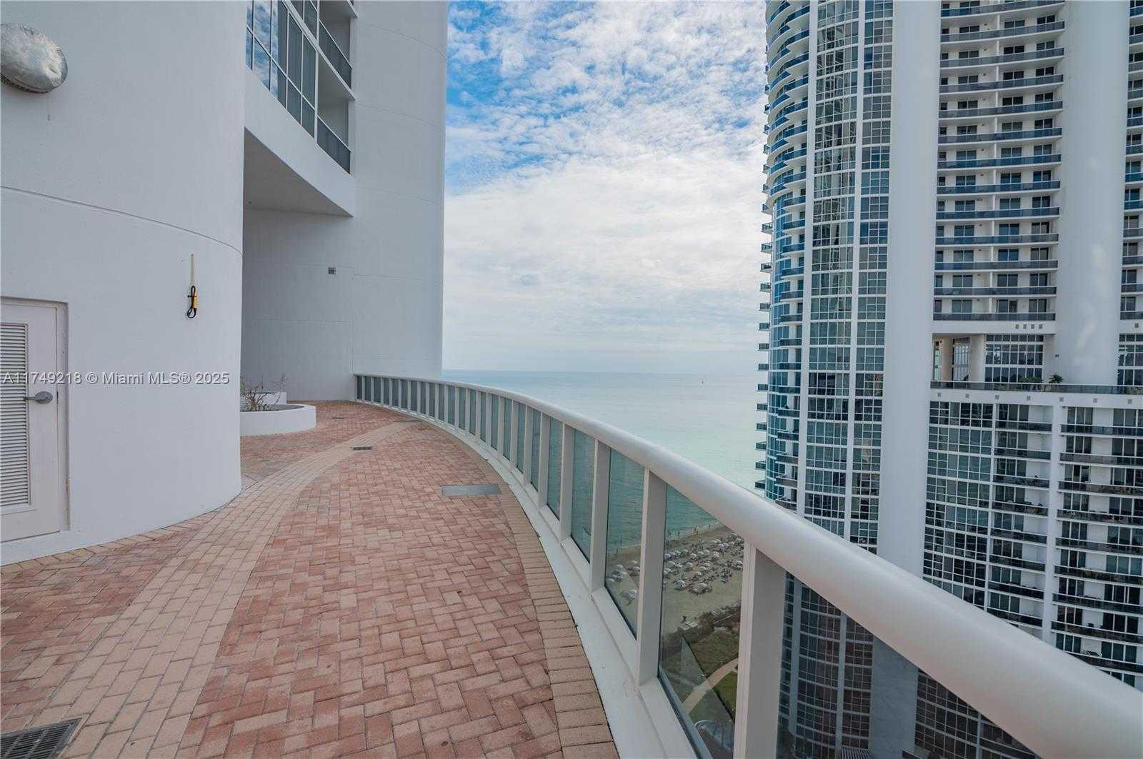Small Image of 18201 COLLINS AVE #1201, Sunny Isles Beach Number 61