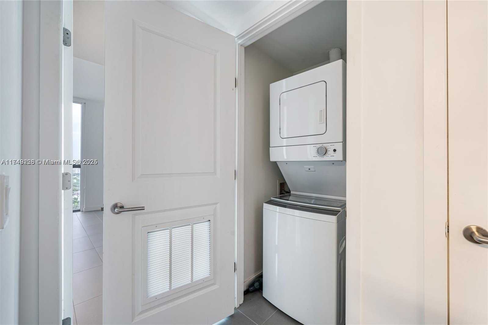 Small Image of 1600 NORTH EAST 1ST AVE #1220, Miami Number 11