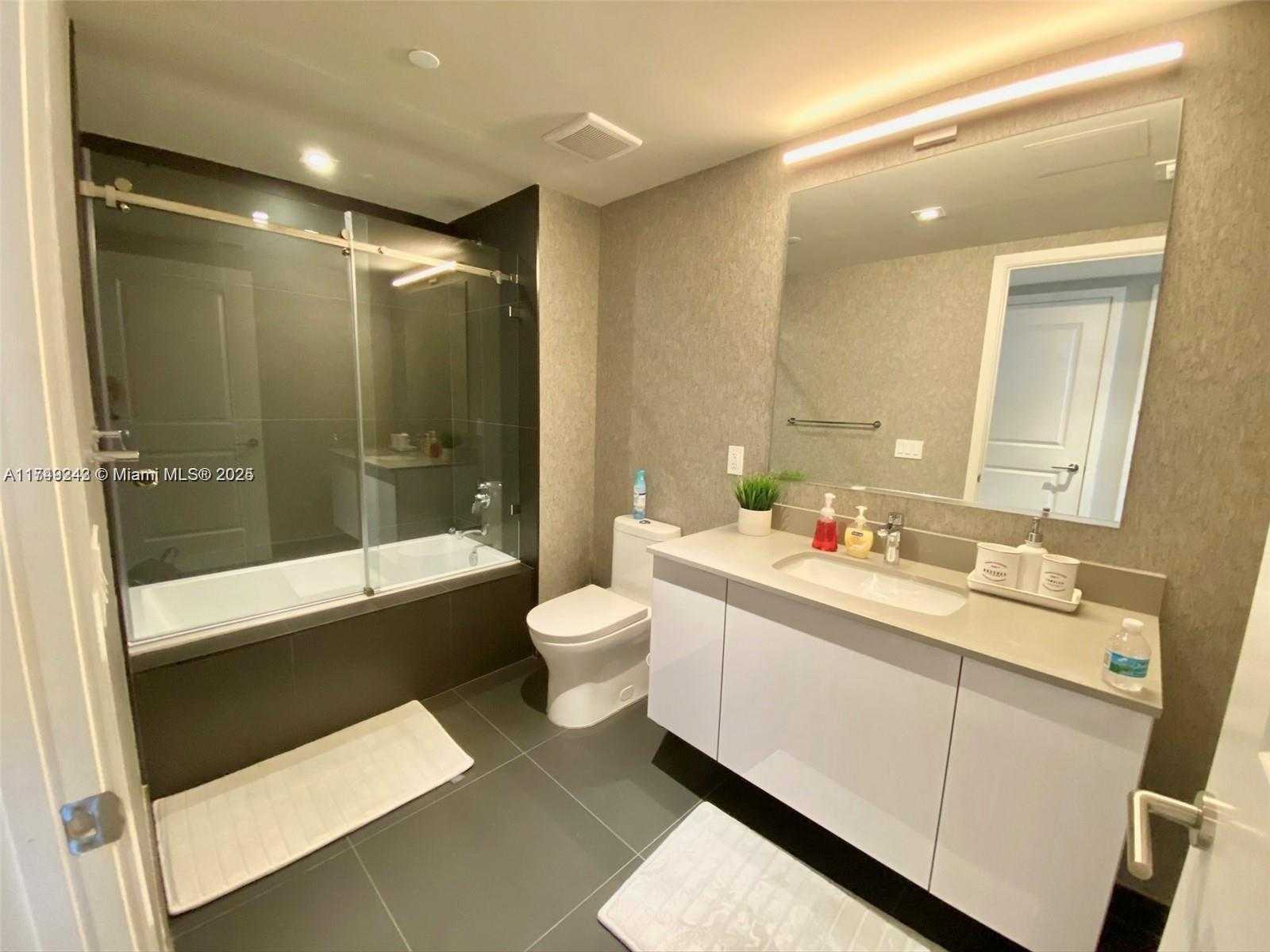 Small Image of 1600 NORTH EAST 1ST AVE #1003, Miami Number 5