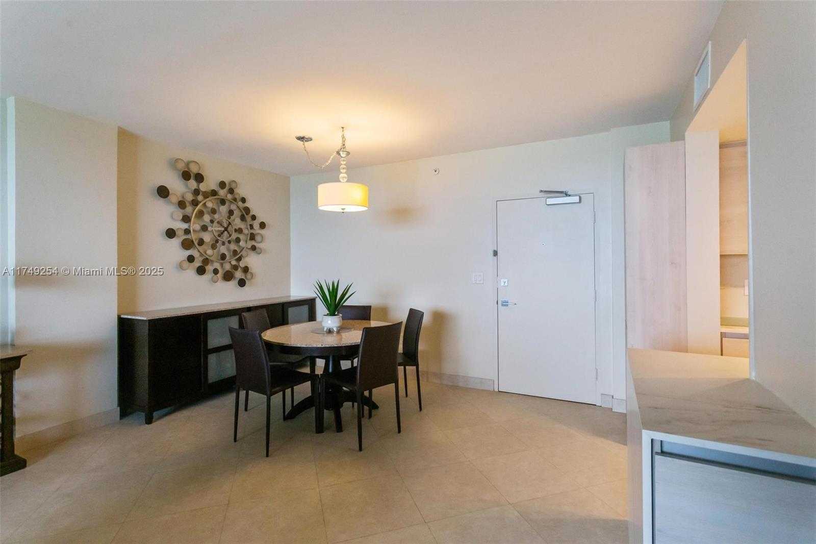 Small Image of 10275 COLLINS AV #1018, Bal Harbour Number 13