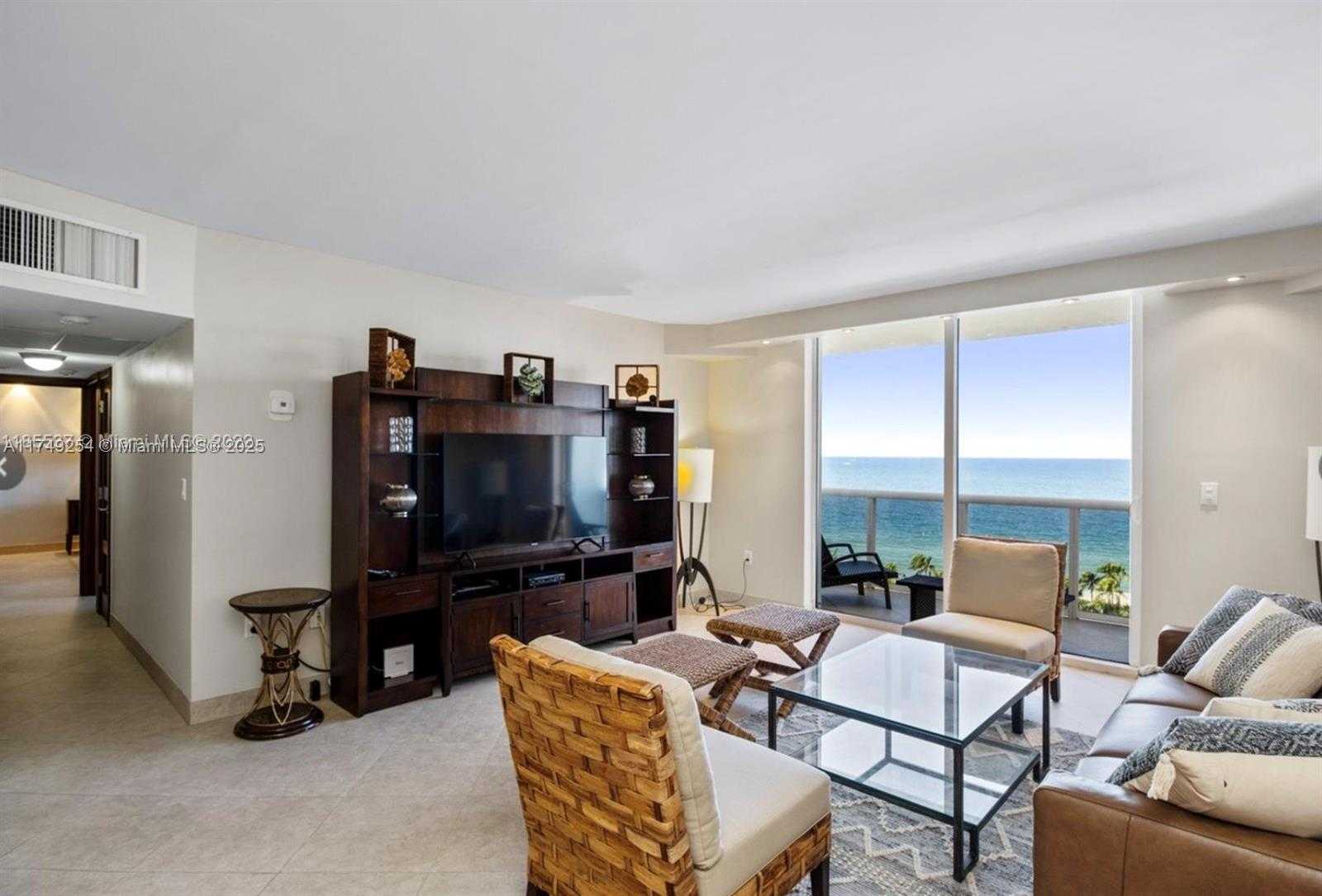 Small Image of 10275 COLLINS AV #1018, Bal Harbour Number 2