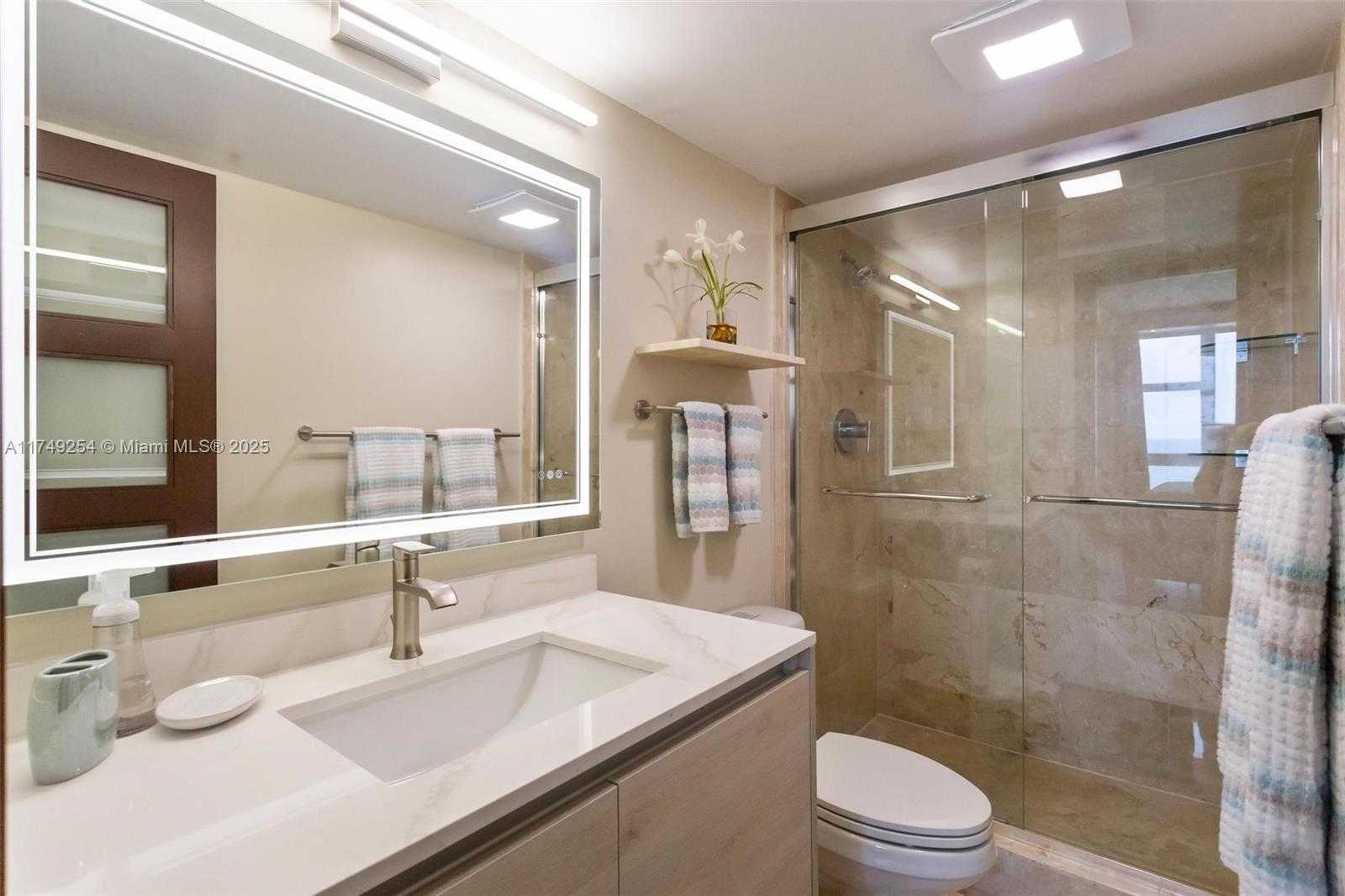 Small Image of 10275 COLLINS AV #1018, Bal Harbour Number 22