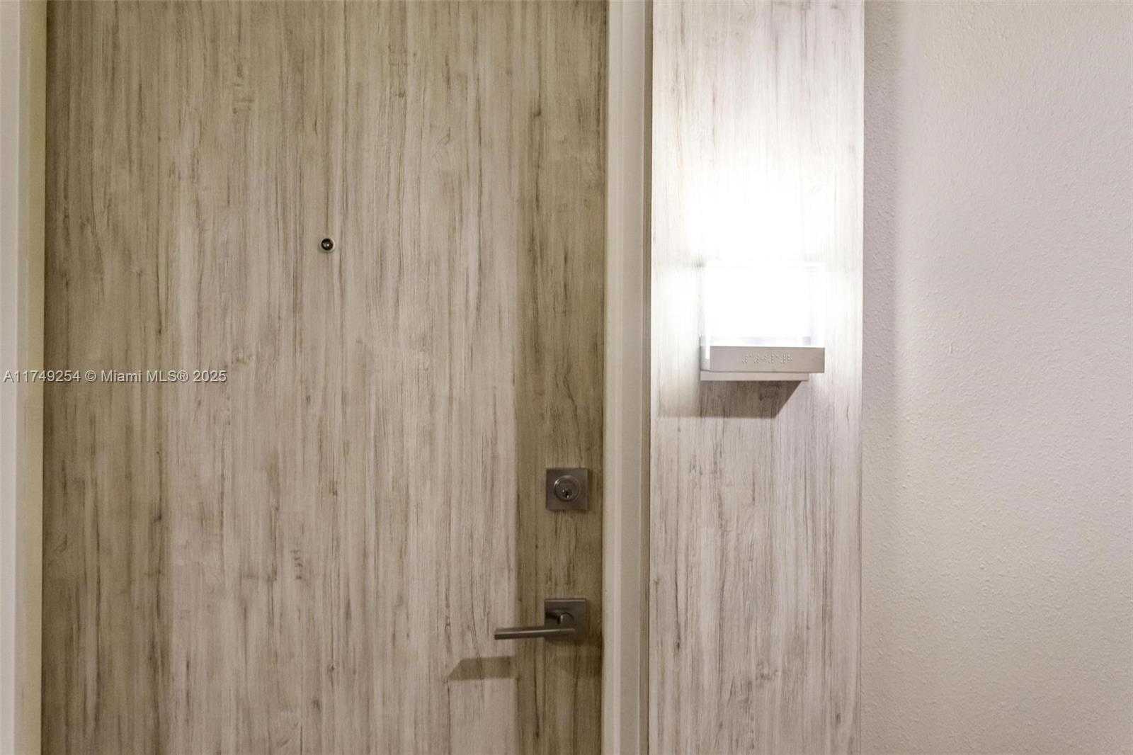 Small Image of 10275 COLLINS AV #1018, Bal Harbour Number 24