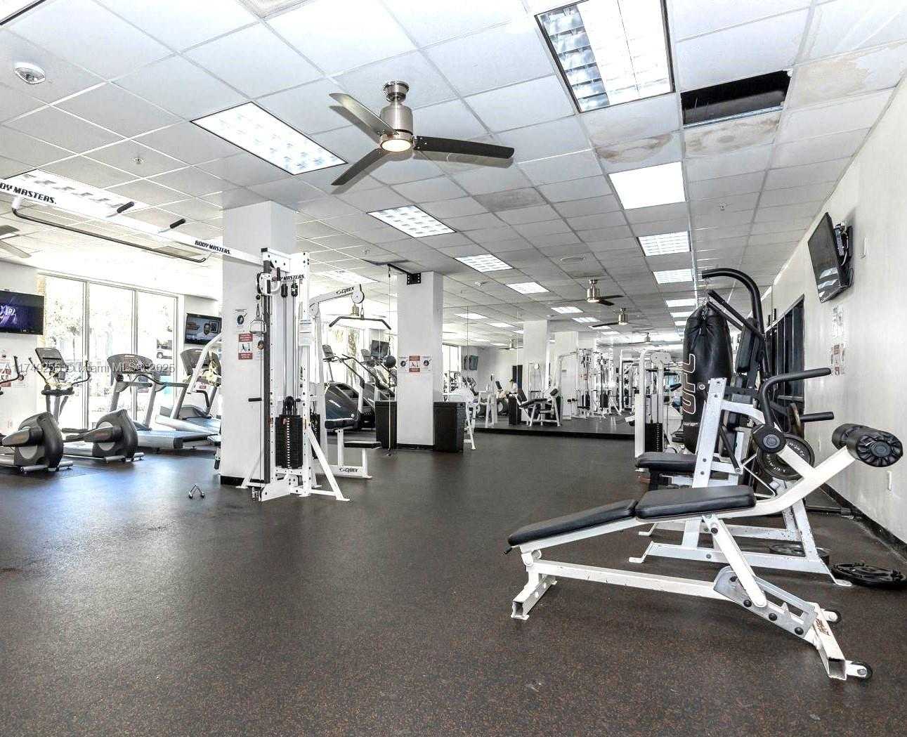 Small Image of 19370 COLLINS AVE #517, Sunny Isles Beach Number 27