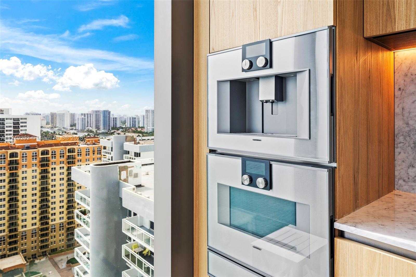 Small Image of 2000 SOUTH OCEAN DR #22B, Hallandale Beach Number 14