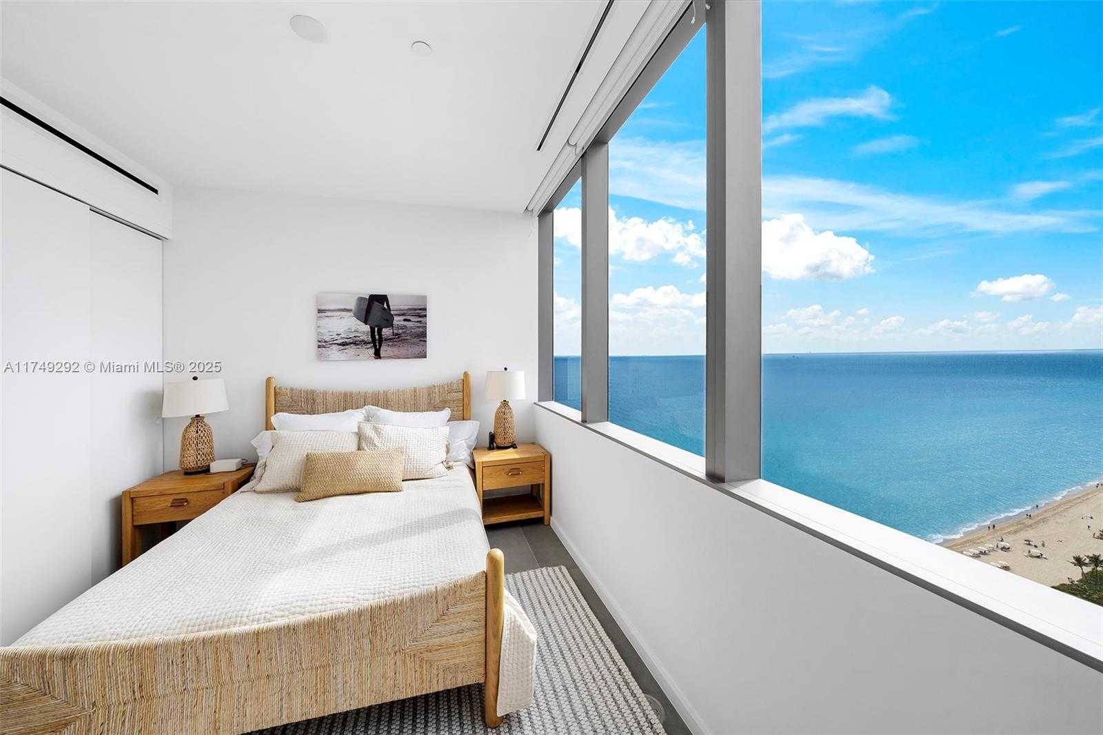 Small Image of 2000 SOUTH OCEAN DR #22B, Hallandale Beach Number 27