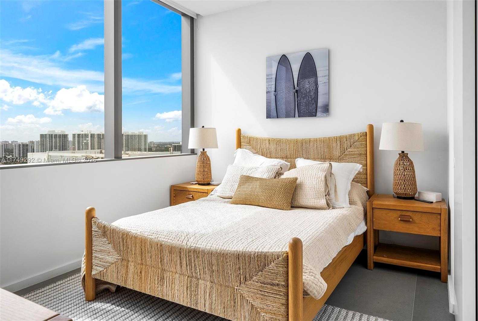 Small Image of 2000 SOUTH OCEAN DR #22B, Hallandale Beach Number 31