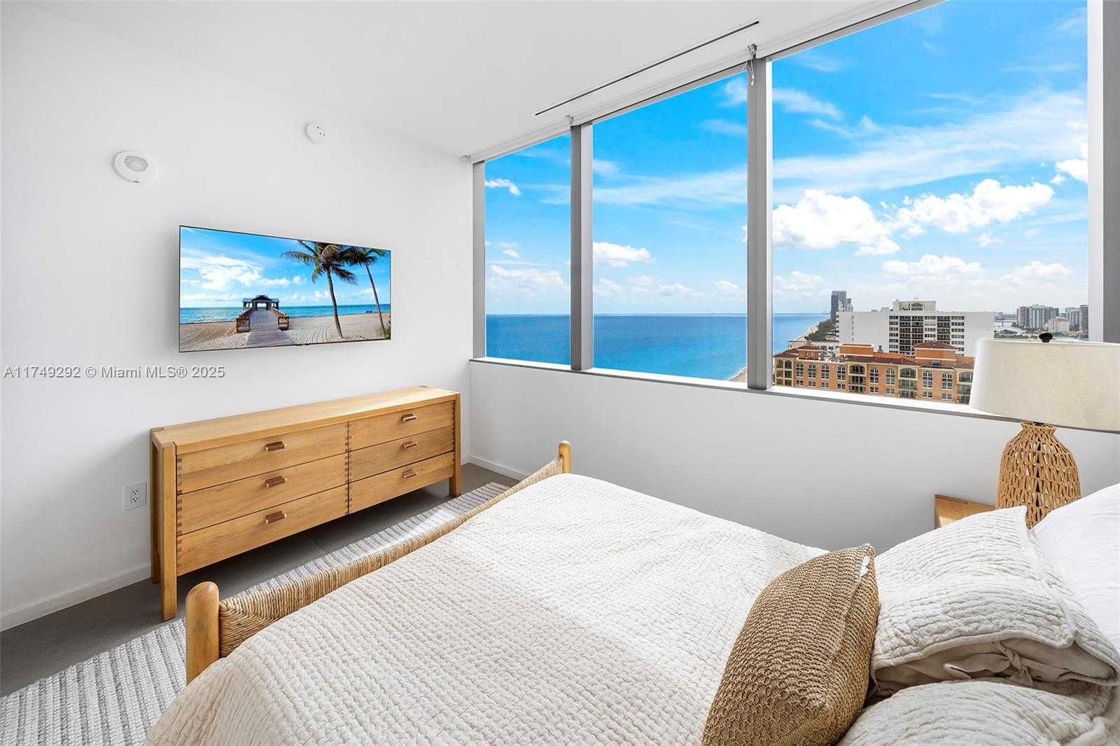 Small Image of 2000 SOUTH OCEAN DR #22B, Hallandale Beach Number 33