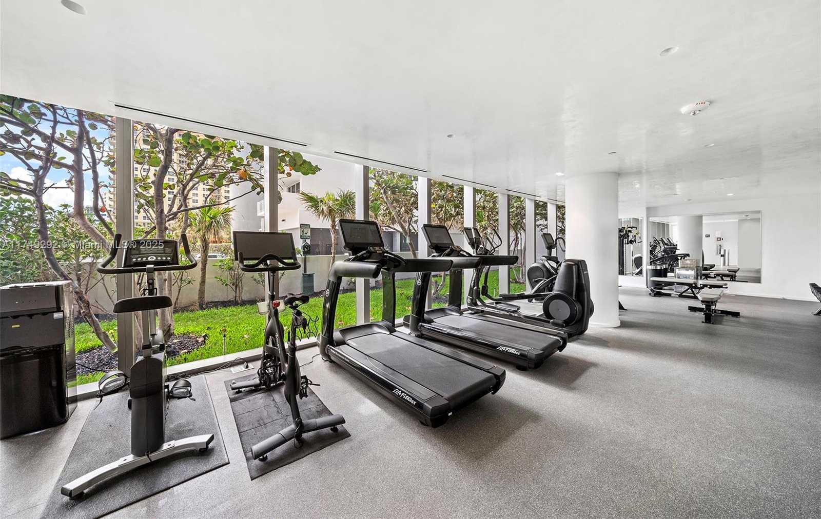 Small Image of 2000 SOUTH OCEAN DR #22B, Hallandale Beach Number 46