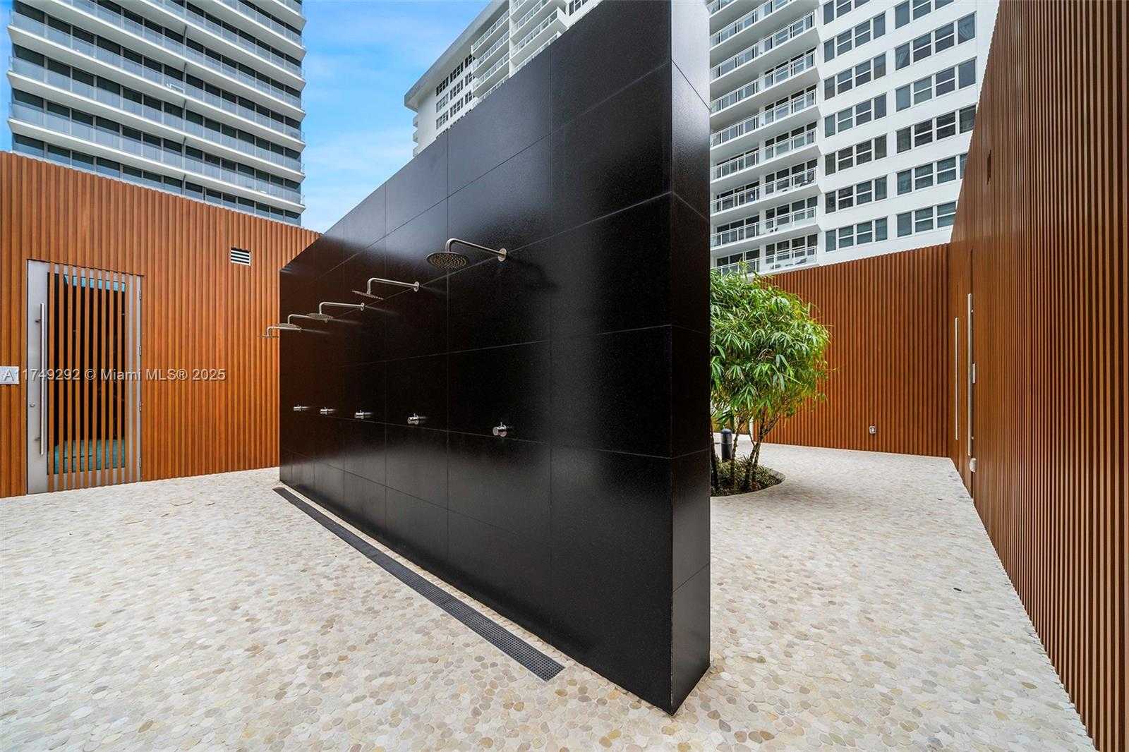 Small Image of 2000 SOUTH OCEAN DR #22B, Hallandale Beach Number 61