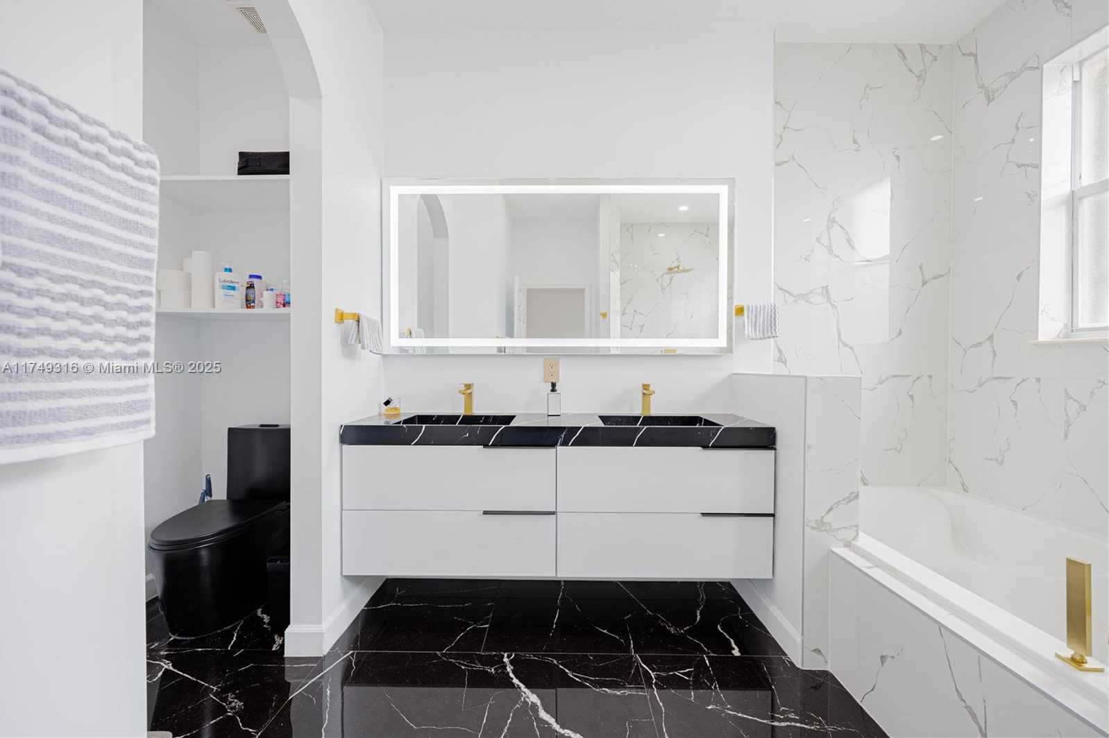 Small Image of 12923, Miami Number 12