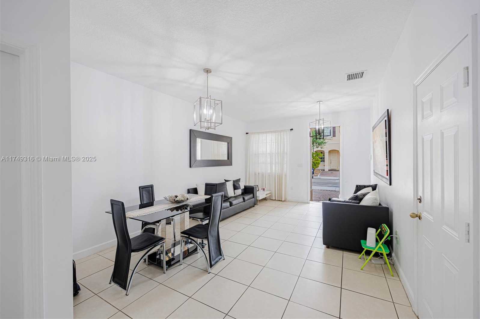 Small Image of 12923, Miami Number 2