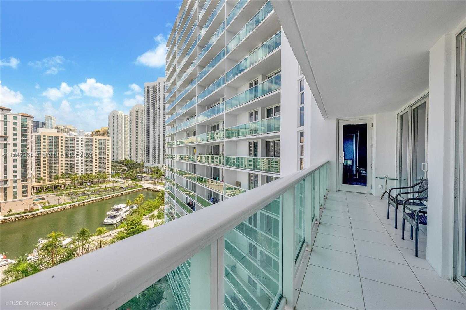 Small Image of 100 BAYVIEW DR #1231, Sunny Isles Beach Number 10