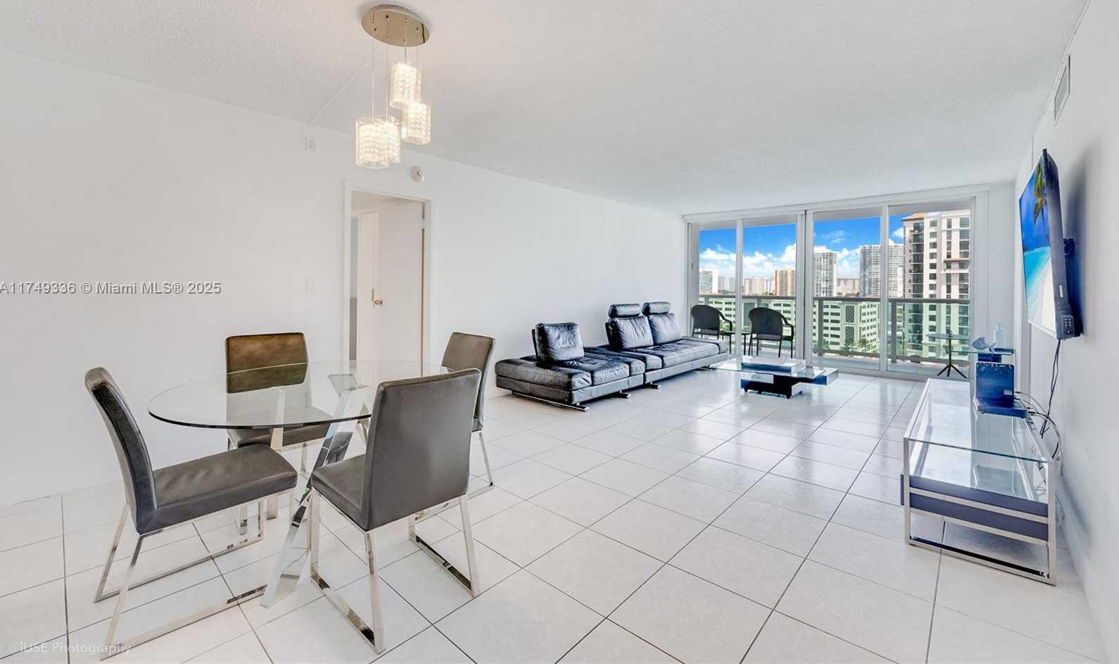 Small Image of 100 BAYVIEW DR #1231, Sunny Isles Beach Number 15