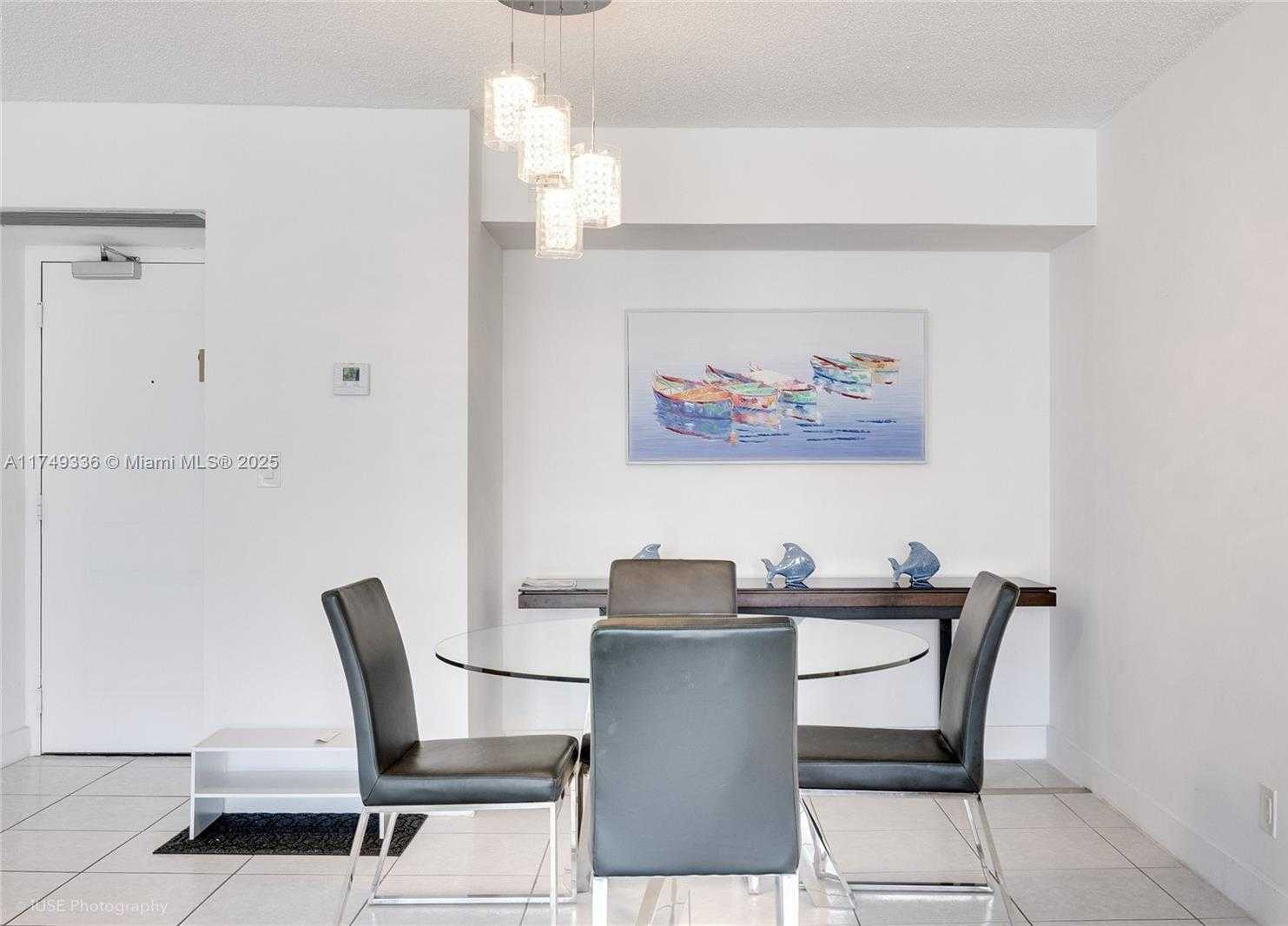 Small Image of 100 BAYVIEW DR #1231, Sunny Isles Beach Number 16