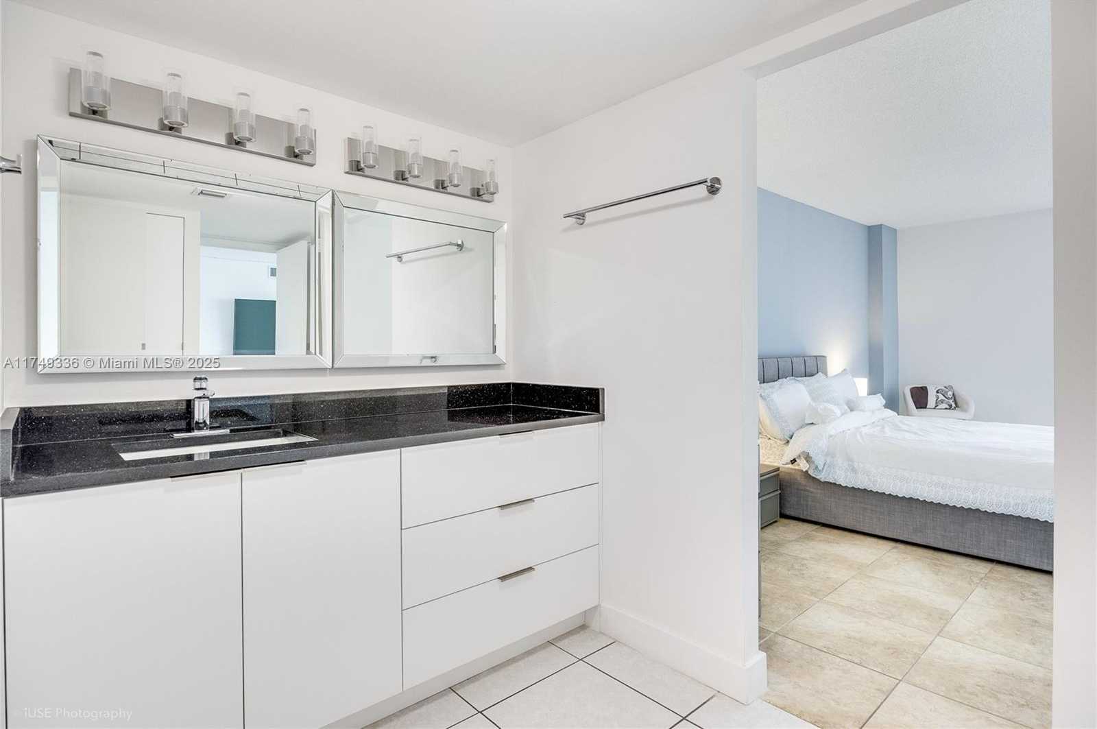 Small Image of 100 BAYVIEW DR #1231, Sunny Isles Beach Number 7