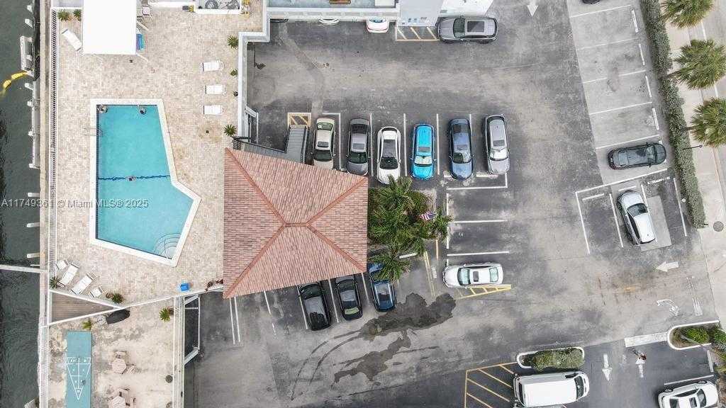 Small Image of 1410 SOUTH OCEAN DR #1103, Hollywood Number 18