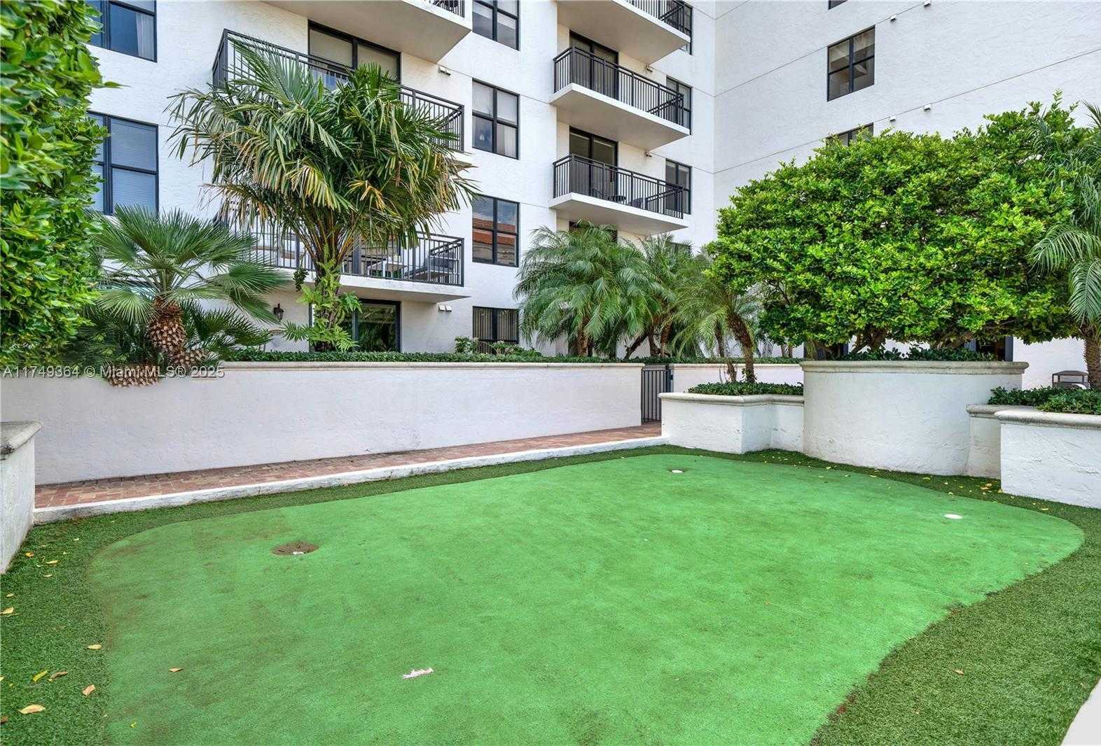Small Image of 888 SOUTH DOUGLAS RD #1512, Coral Gables Number 18