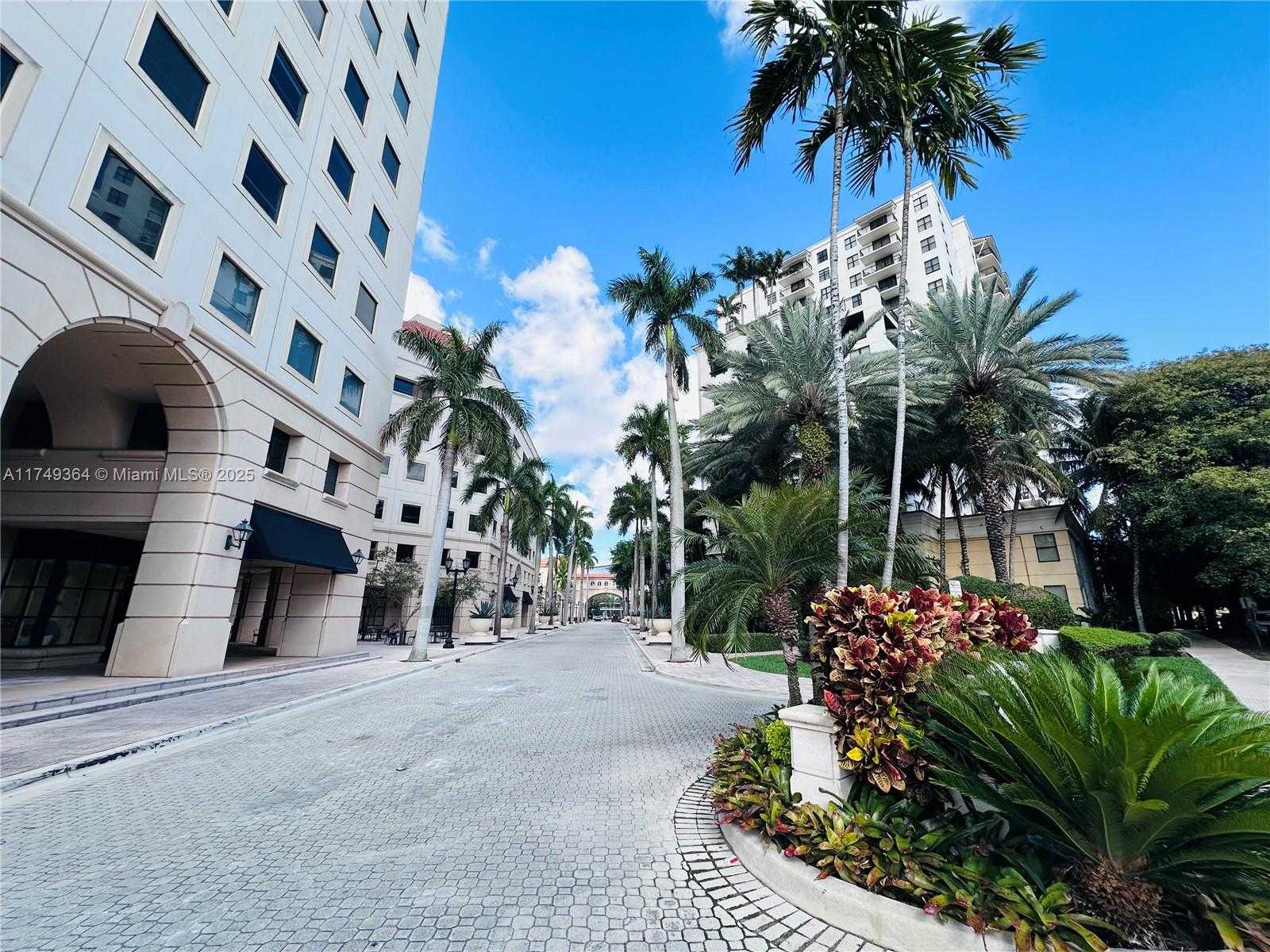 Small Image of 888 SOUTH DOUGLAS RD #1512, Coral Gables Number 6