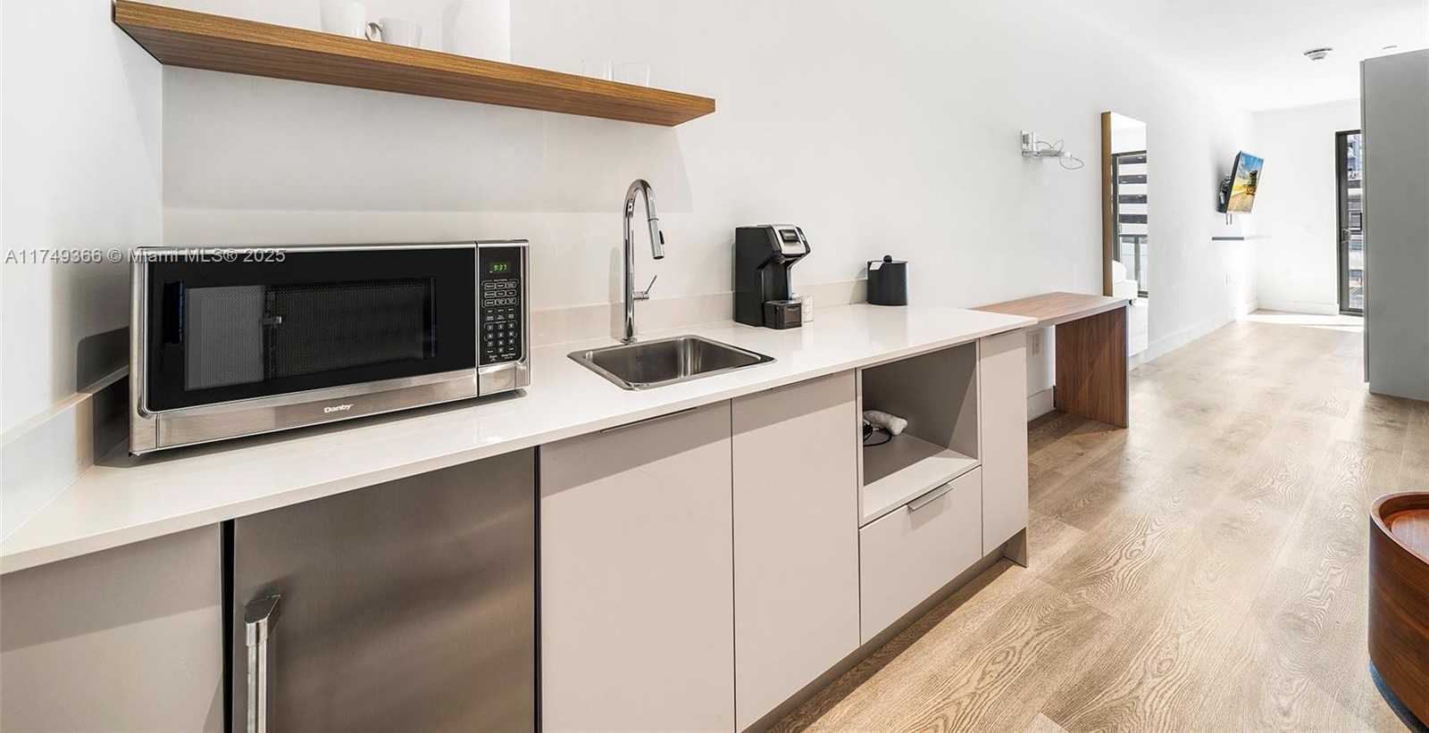 Small Image of 229 SOUTH WEST 9TH ST #208, Miami Number 6