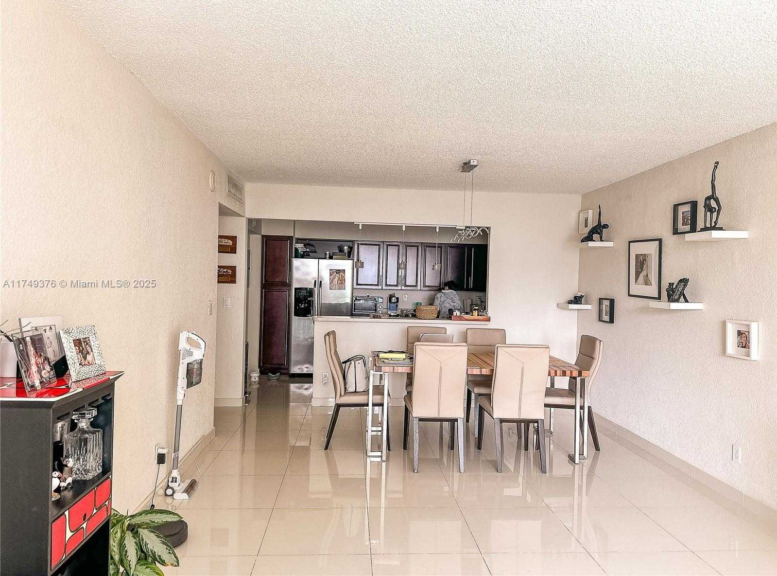 Small Image of 19370 COLLINS AVE #905, Sunny Isles Beach Number 6