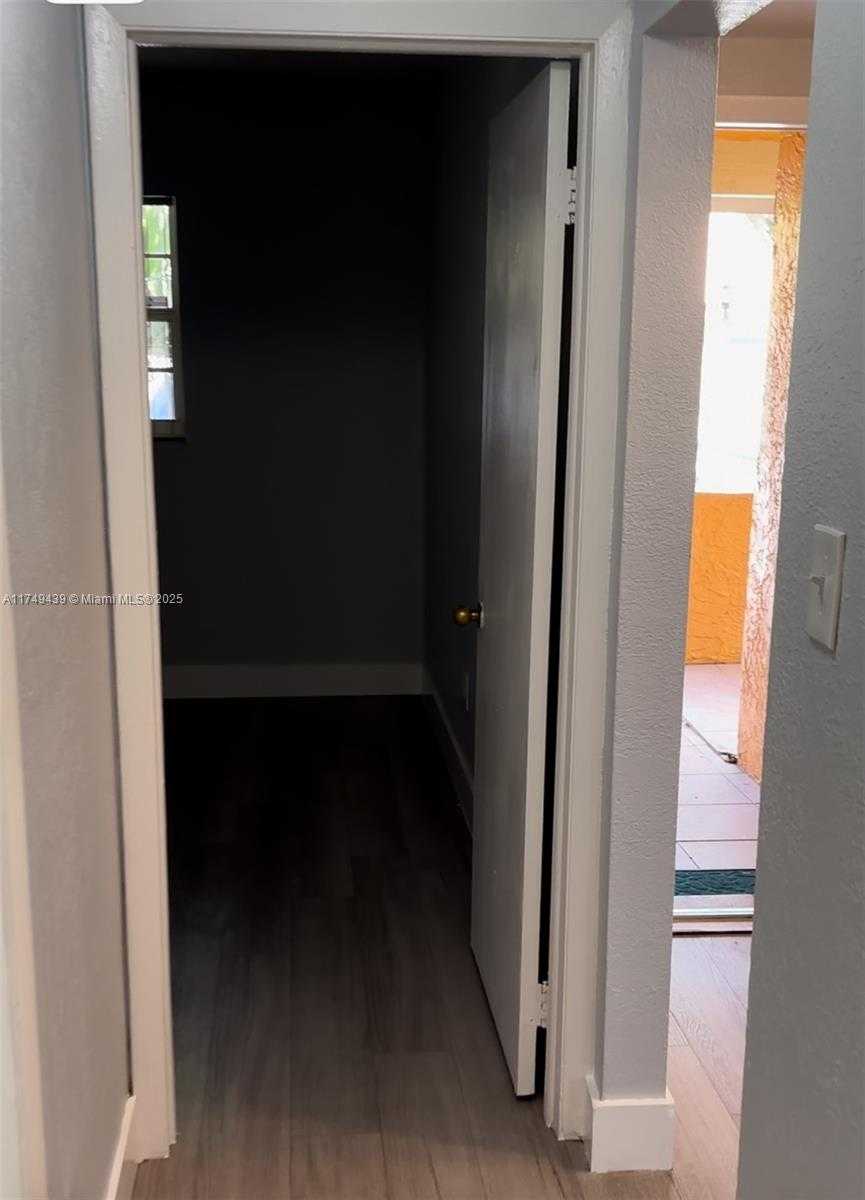 Small Image of 2350 WEST 53RD TER #12, Hialeah Number 18