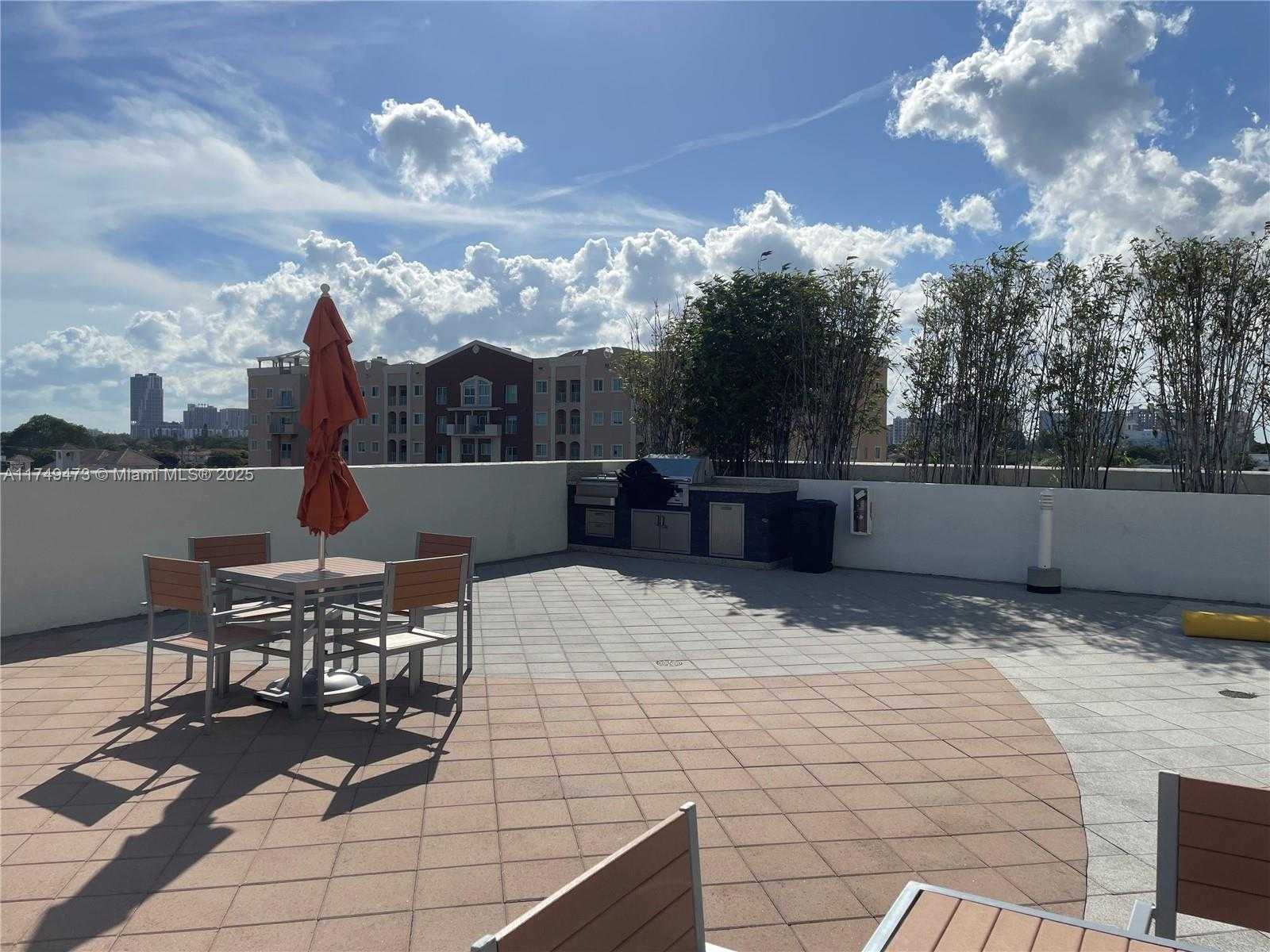 Small Image of 3180 SW 22nd Terrace, Miami, FL 33145, USA Number 17