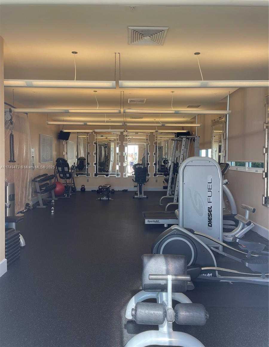 Small Image of 3180 SW 22nd Terrace, Miami, FL 33145, USA Number 19