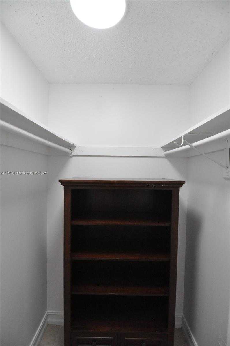 Small Image of 2740 WEST 76TH ST #206, Hialeah Number 13