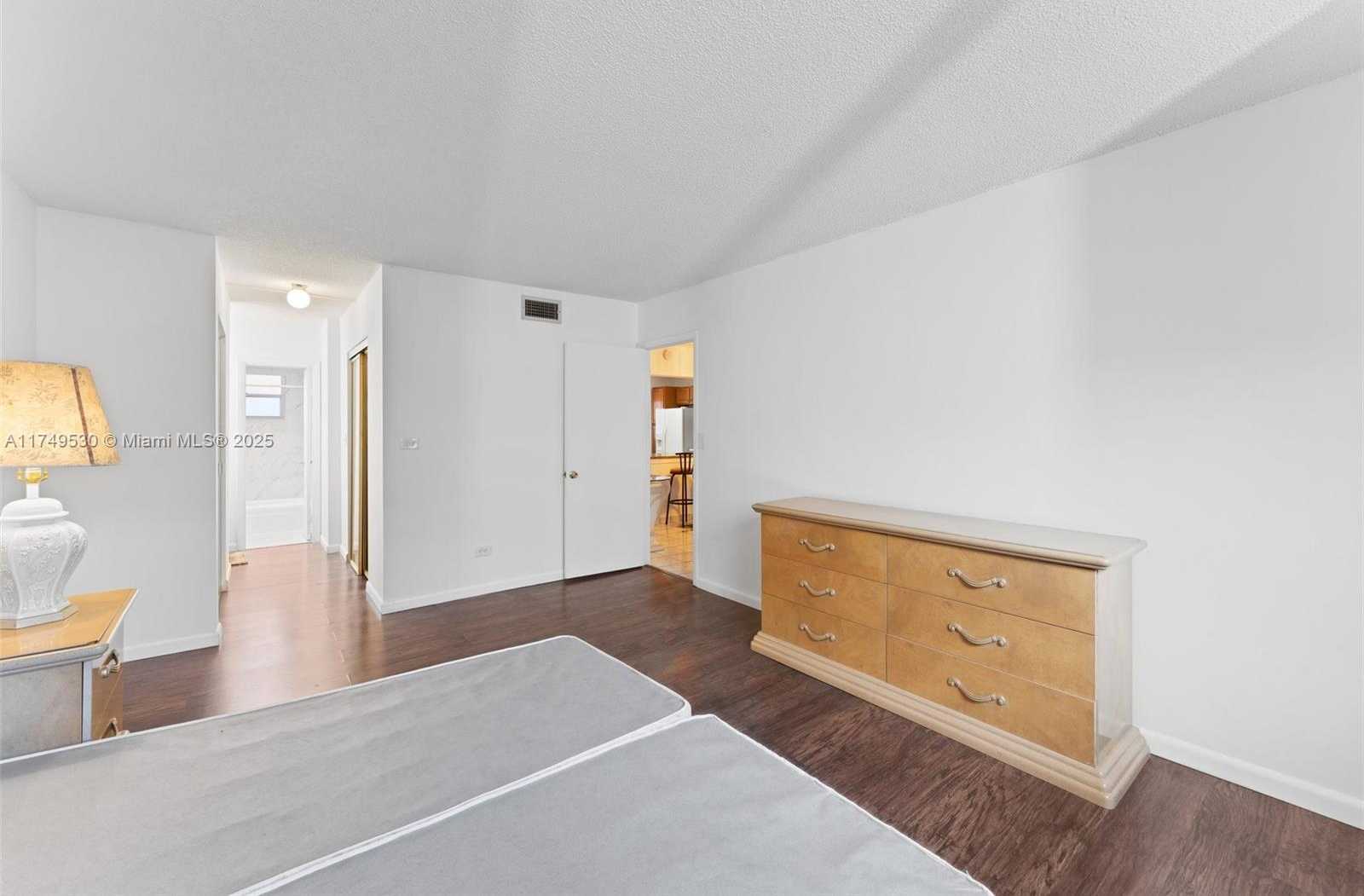 Small Image of 445 NORTH EAST 195TH ST #324, Miami Number 15