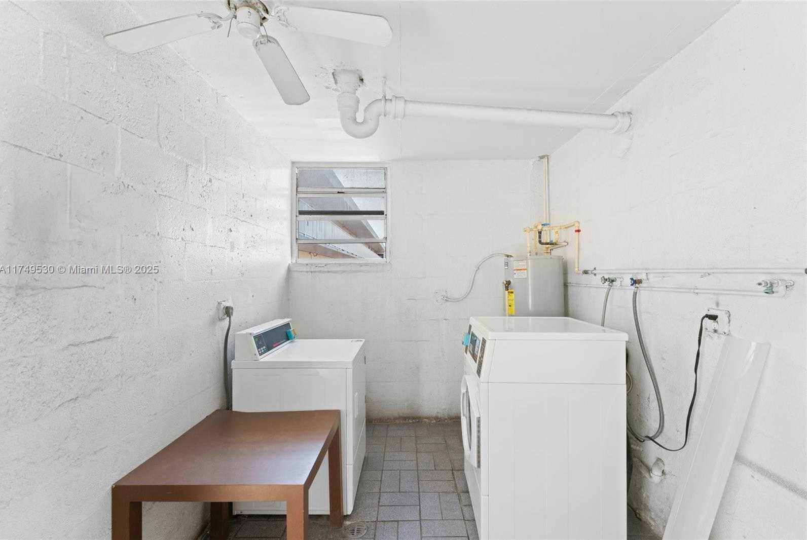 Small Image of 445 NORTH EAST 195TH ST #324, Miami Number 20