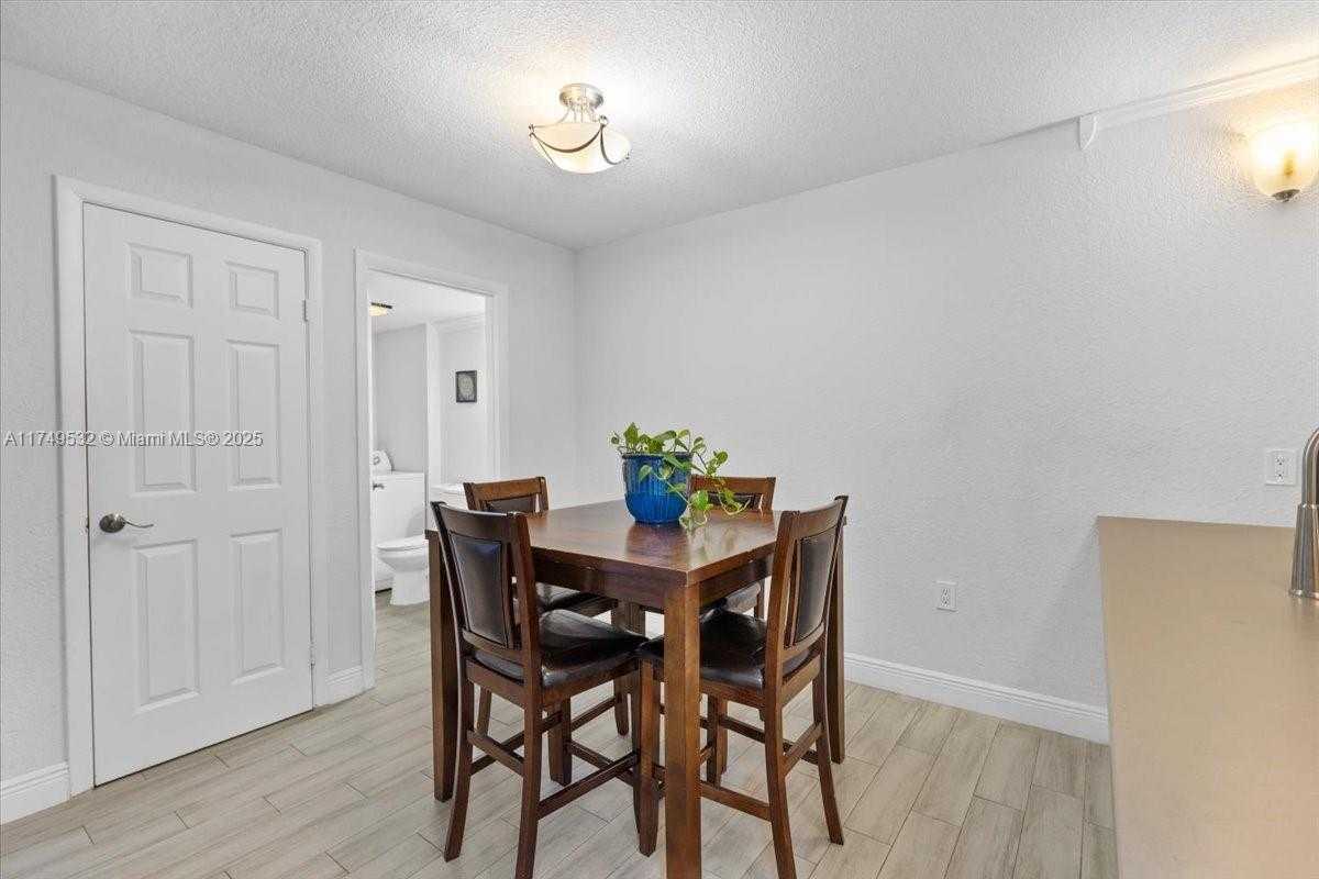 Small Image of 4517 45TH WAY, West Palm Beach Number 12