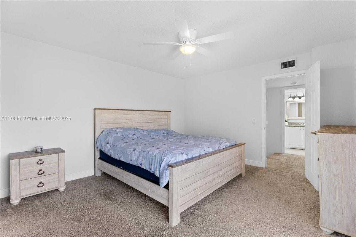 Small Image of 4517 45TH WAY, West Palm Beach Number 21