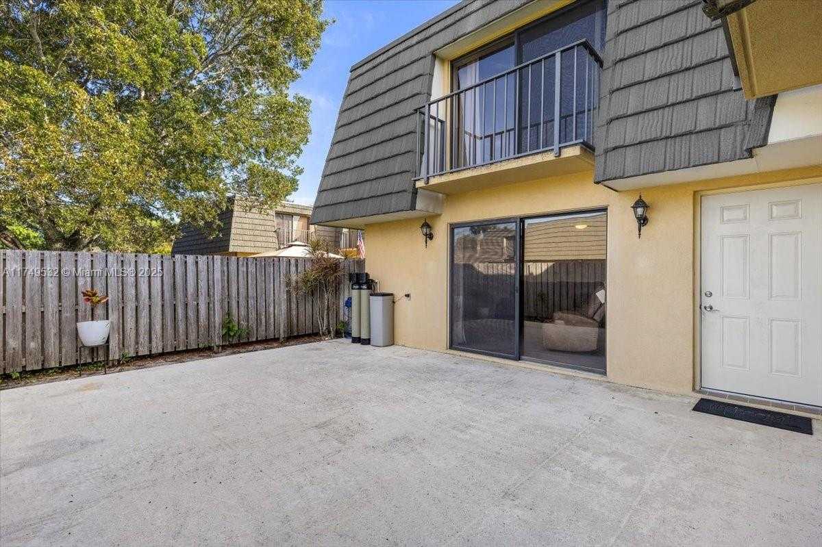 Small Image of 4517 45TH WAY, West Palm Beach Number 35