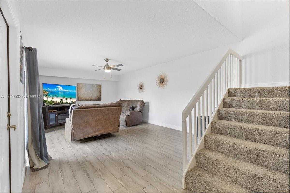 Small Image of 4517 45TH WAY, West Palm Beach Number 6