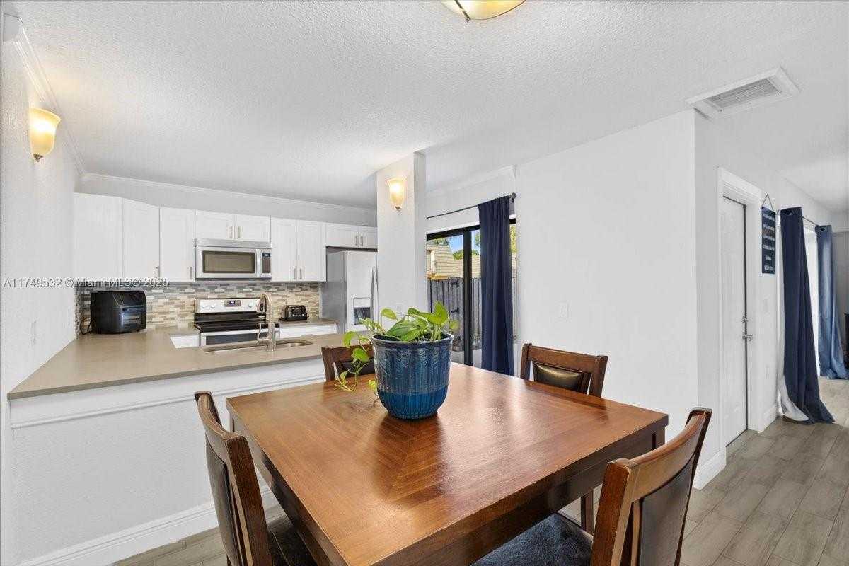 Small Image of 4517 45TH WAY, West Palm Beach Number 8