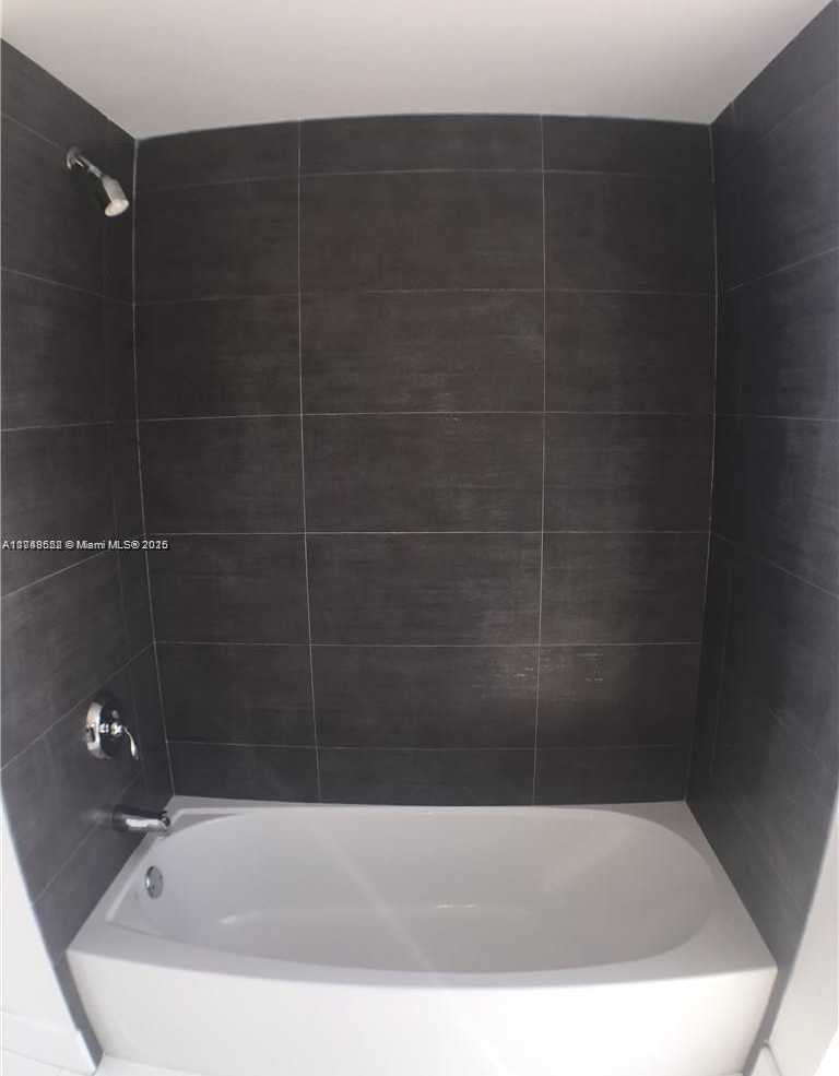 Small Image of 16699 COLLINS AVENUE #1702, Sunny Isles Beach Number 15
